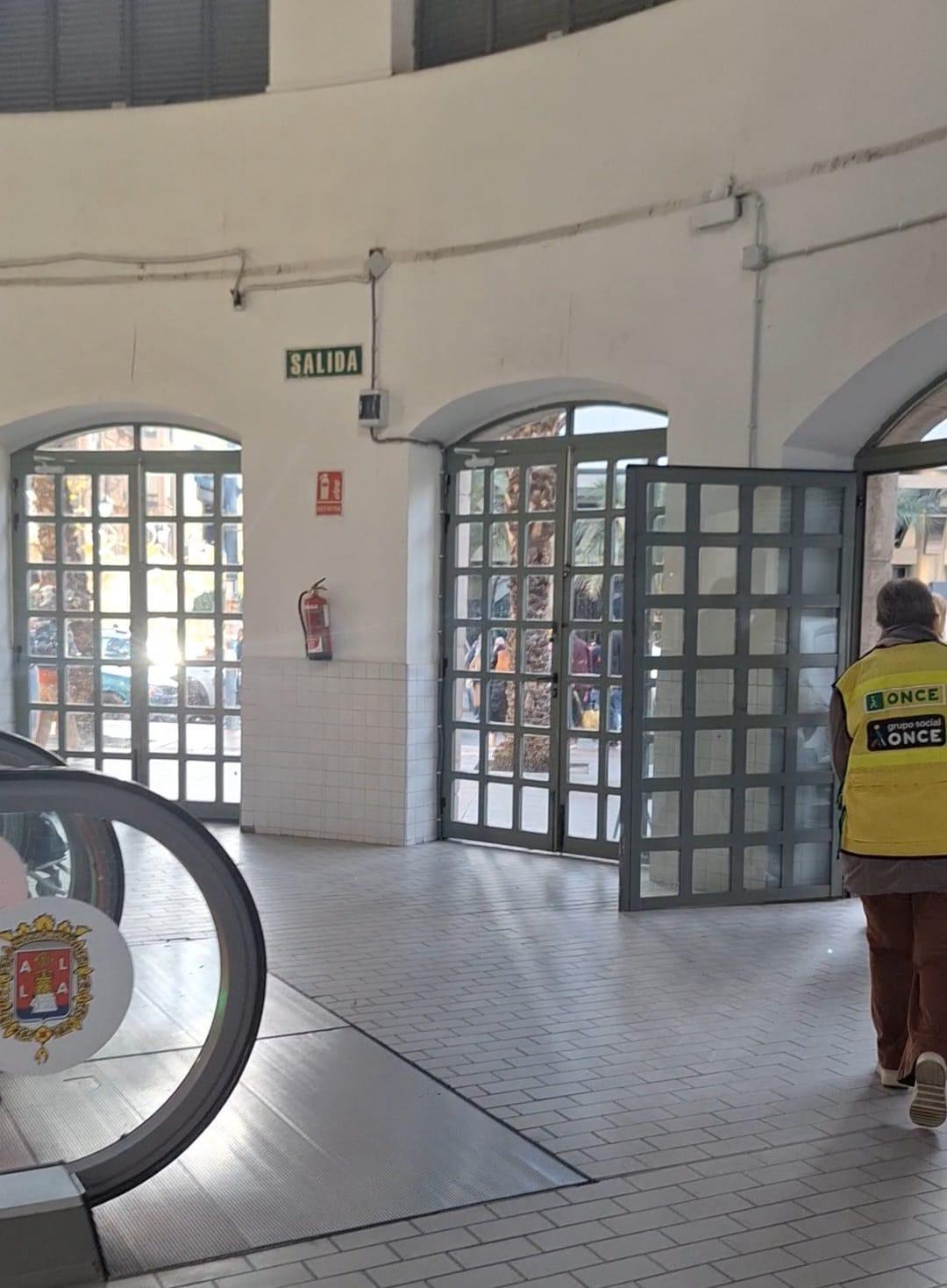 Kommersiell fastighet i Alicante, Spanien 19 kvm. Nr. 182922
