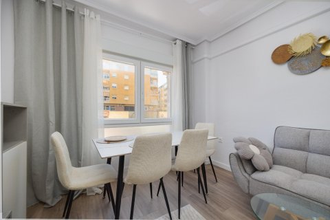 Appartamento in vendita a Torrevieja, Alicante, Spagna 54 mq. N° 182917 - foto 3