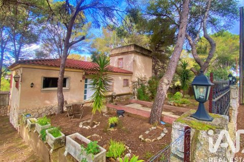 Casa a El Catllar, Tarragona, Spagna 4 camere da letto, 339 mq. N° 172906