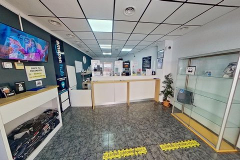 Office in Torrevieja, Alicante, Spain 3 bedrooms, 110 sq.m. No. 168874