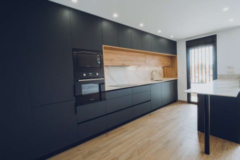 Huoneisto myytävänä Redovan, Alicante, Espanja, 3 makuuhuonetta, 93.93 m2 No. 175882 - kuva 16