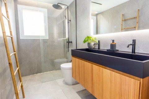 Продажа дома в Сан-Андреу-де-Льяванерес, Барселона, Испания 3 спальни, 341м2 №153787 - фото 21