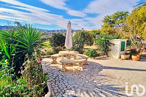 Kaupunkipientalo myytävänä Arboleas, Almeria, Espanja, 7 makuuhuonetta, 300 m2 No. 153789 - kuva 9