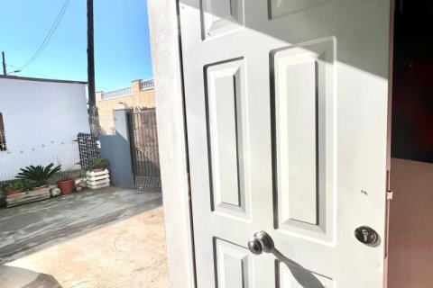 Talo myytävänä Sant Jaume d'Enveja, Tarragona, Espanja, 2 makuuhuonetta, 148 m2 No. 153791 - kuva 8