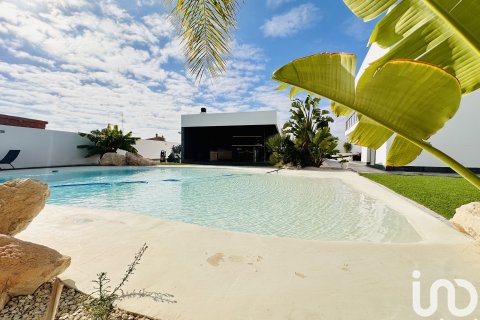 Hus till salu i Alicante, Spanien 5 sovrum, 343 kvm. Nr. 153786 - foto 3