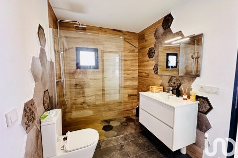 Hus till salu i Alicante, Spanien 5 sovrum, 343 kvm. Nr. 153786 - foto 24