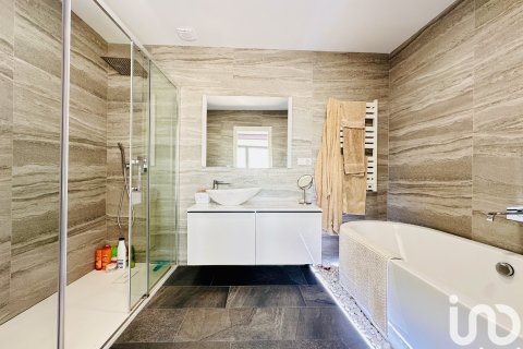 Hus till salu i Alicante, Spanien 5 sovrum, 343 kvm. Nr. 153786 - foto 23