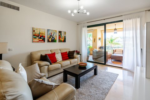 Apartment for rent Cancelada, Malaga, Spain 2 bedrooms, 106 sq.m. No. 109722 - photo 7