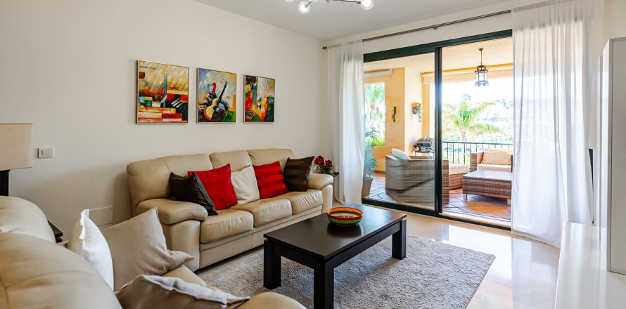 Huoneisto Cancelada, Malaga, Espanja 2 makuuhuonetta, 106 m2 No. 109722