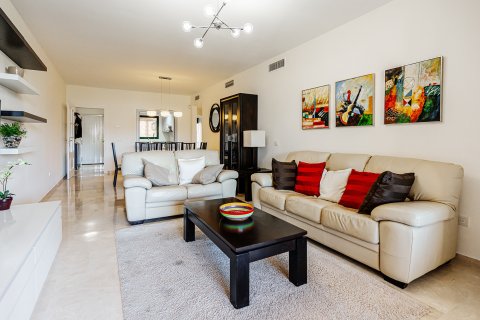 Apartment for rent Cancelada, Malaga, Spain 2 bedrooms, 106 sq.m. No. 109722 - photo 1