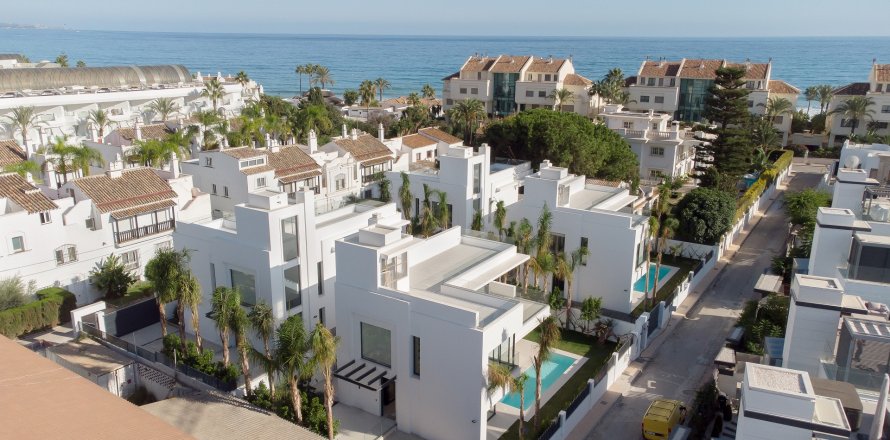 Huvila Marbella, Malaga, Espanja 4 makuuhuonetta, 434 m2 No. 109732