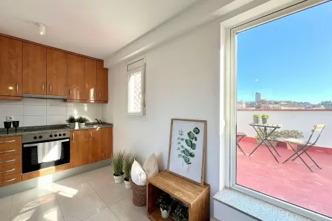 Huoneisto myytävänä Barcelona, Espanja, 1 makuuhuone, No. 141143 - kuva 10