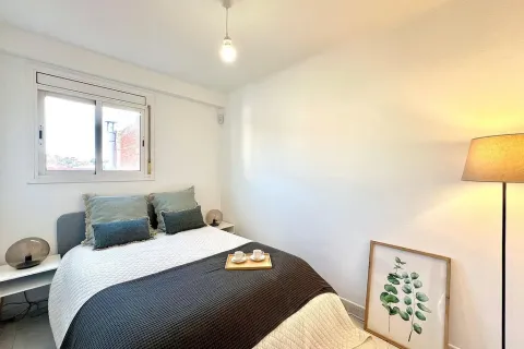 Huoneisto myytävänä Barcelona, Espanja, 1 makuuhuone, No. 141143 - kuva 15