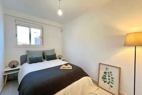 Huoneisto myytävänä Barcelona, Espanja, 1 makuuhuone, No. 141143 - kuva 17