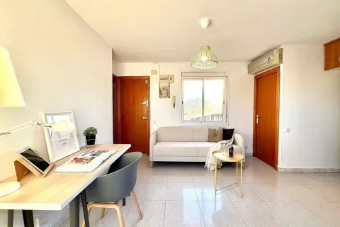 Huoneisto myytävänä Barcelona, Espanja, 1 makuuhuone, No. 141143 - kuva 20