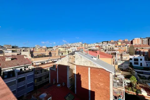 Huoneisto myytävänä Barcelona, Espanja, 1 makuuhuone, No. 141143 - kuva 25