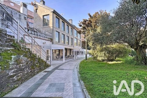 Lägenhet till salu i Sanxenxo, Pontevedra, Spanien 6 sovrum, 221 kvm. Nr. 194364 - foto 4