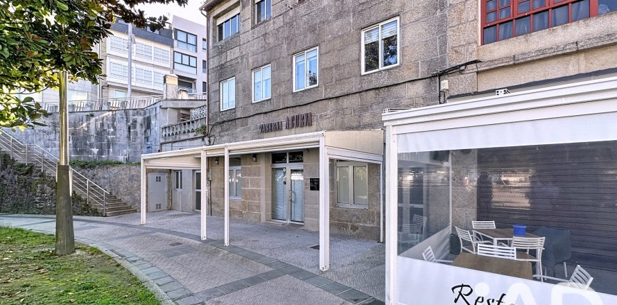 Lägenhet i Sanxenxo, Pontevedra, Spanien 6 sovrum, 221 kvm. Nr. 194364