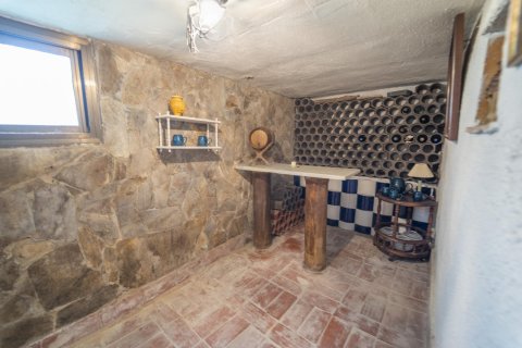 House for sale in Coma-Ruga, Tarragona, Spain 4 bedrooms, 217 sq.m. No. 140740 - photo 23