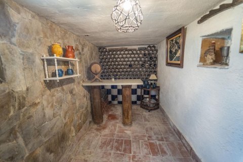 House for sale in Coma-Ruga, Tarragona, Spain 4 bedrooms, 217 sq.m. No. 140740 - photo 25