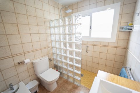 House for sale in Coma-Ruga, Tarragona, Spain 4 bedrooms, 217 sq.m. No. 140740 - photo 21