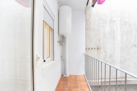 Apartamento en venta en Barcelona, España 3 dormitorios, 54 m2 No. 140742 - foto 27