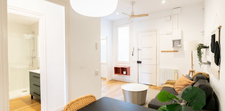 Apartment à Barcelona, Espagne 2 chambres, 68 m2 No. 140741