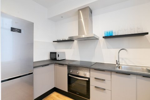 Apartment à vendre à Barcelona, Espagne, 2 chambres, 68 m2 No. 140741 - photo 7