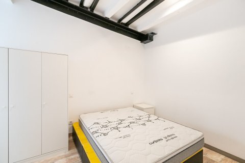 Apartment à vendre à Barcelona, Espagne, 2 chambres, 73 m2 No. 140743 - photo 15