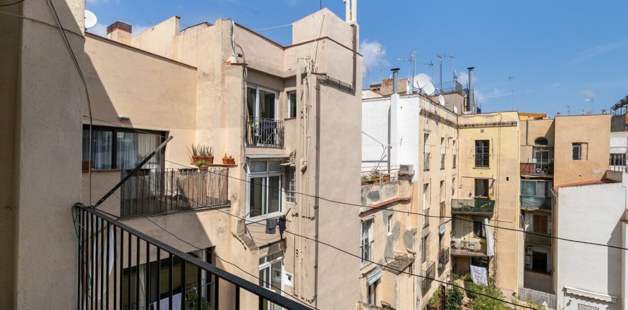 Apartment à Barcelona, Espagne 2 chambres, 73 m2 No. 140743