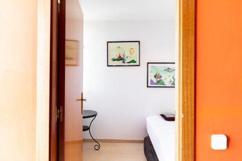 Apartment à vendre à Barcelona, Espagne, 2 chambres, 51 m2 No. 140744 - photo 18