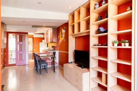 Apartment à vendre à Barcelona, Espagne, 2 chambres, 51 m2 No. 140744 - photo 6