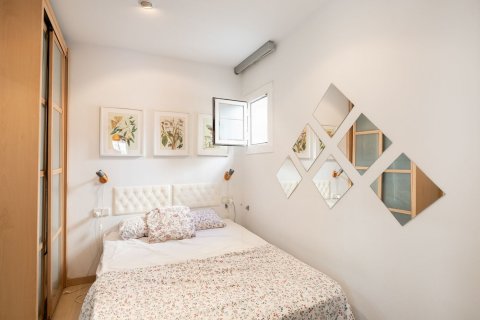 Apartment à vendre à Barcelona, Espagne, 2 chambres, 51 m2 No. 140744 - photo 13