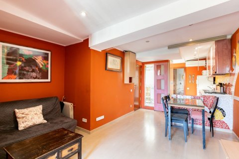 Apartment à vendre à Barcelona, Espagne, 2 chambres, 51 m2 No. 140744 - photo 7