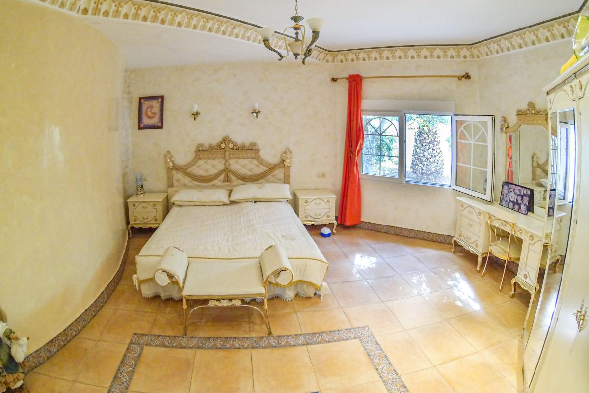 Willa w Denia, Alicante, Hiszpania 6 sypialni, 411 mkw. nr 80753
