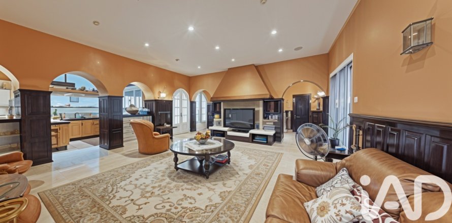 Lägenhet i San Fernando, Cadiz, Spanien 4 sovrum, 384 kvm. Nr. 152880