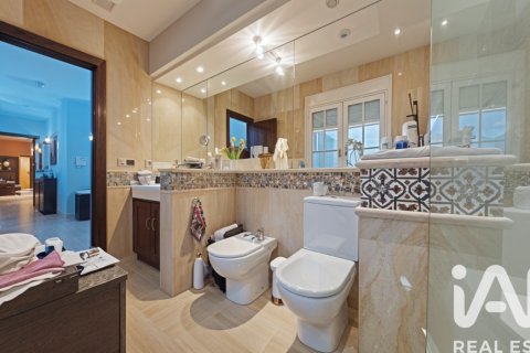 Lägenhet till salu i San Fernando, Cadiz, Spanien 4 sovrum, 384 kvm. Nr. 152880 - foto 30