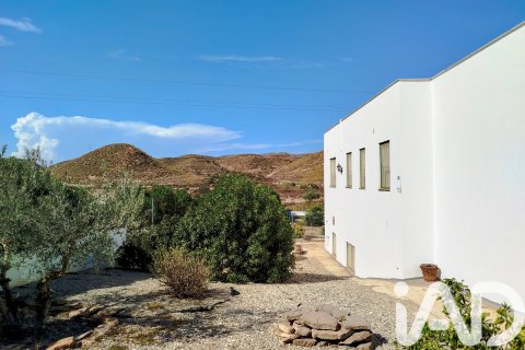 House for sale in Sorbas, Almeria, Spain 6 bedrooms, 268 sq.m. No. 152881 - photo 24
