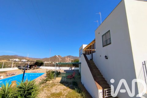 House for sale in Sorbas, Almeria, Spain 6 bedrooms, 268 sq.m. No. 152881 - photo 3