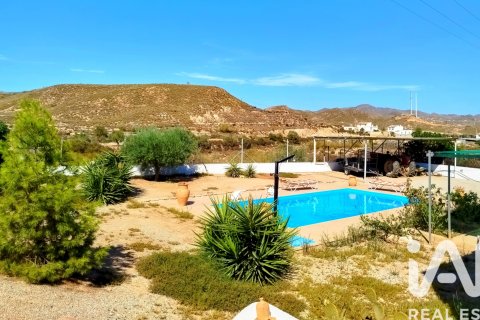 House for sale in Sorbas, Almeria, Spain 6 bedrooms, 268 sq.m. No. 152881 - photo 4