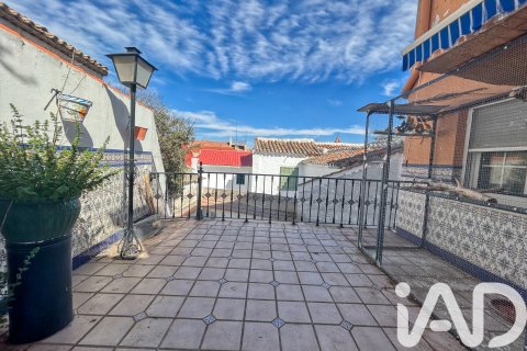 Продажа виллы в Вильяканас, Толедо, Испания 4 спальни, 314м2 №152878 - фото 2