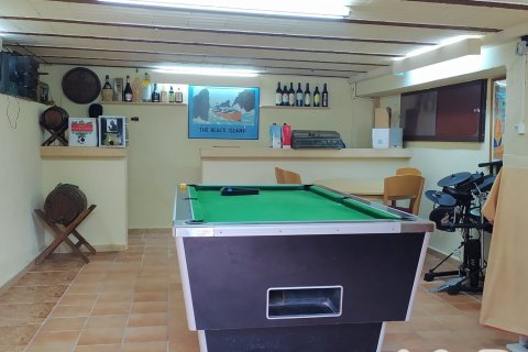 Talo myytävänä Font-rubi, Barcelona, Espanja, 7 makuuhuonetta, 121 m2 No. 152882 - kuva 28