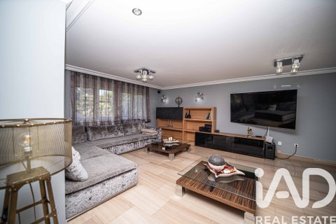 Talo myytävänä San Andres del Rabanedo, Leon, Espanja, 5 makuuhuonetta, 481 m2 No. 152879 - kuva 7