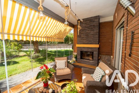 Talo myytävänä San Andres del Rabanedo, Leon, Espanja, 5 makuuhuonetta, 481 m2 No. 152879 - kuva 4