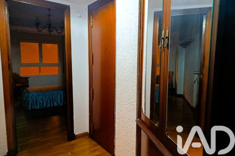 Продажа квартиры в Сарагоса, Испания 3 спальни, 97м2 №152710 - фото 24