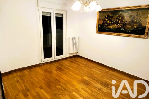Продажа квартиры в Сарагоса, Испания 3 спальни, 97м2 №152710 - фото 12