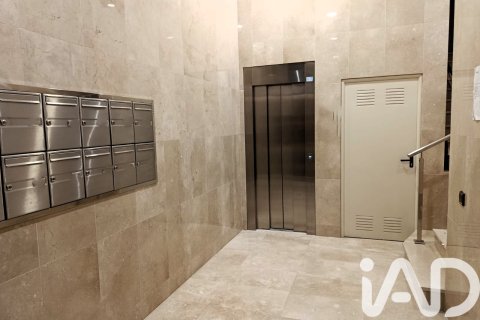 Продажа квартиры в Сарагоса, Испания 3 спальни, 97м2 №152710 - фото 3