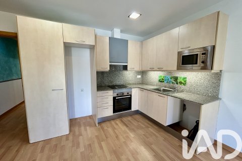 Apartamento en venta en Caldes de Montbui, Barcelona, España 1 dormitorio, 53 m2 No. 152715 - foto 4