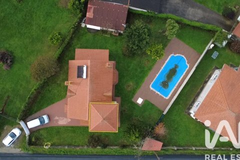 Dom w Valdovino, A Coruna, Hiszpania 5 sypialni, 250 mkw. nr 152711 – zdjęcie 3