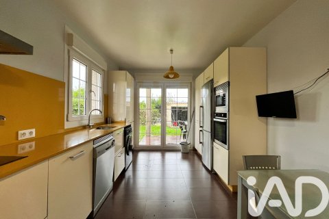 Dom w Valdovino, A Coruna, Hiszpania 5 sypialni, 250 mkw. nr 152711 – zdjęcie 9